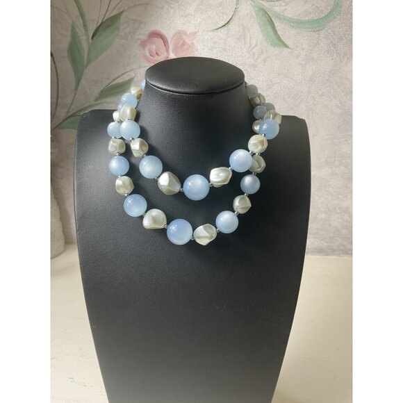 Vintage Coro Necklace Pastel Blue Opalescent Moon Glow Lucite Beaded Silver Tone - Picture 1 of 4